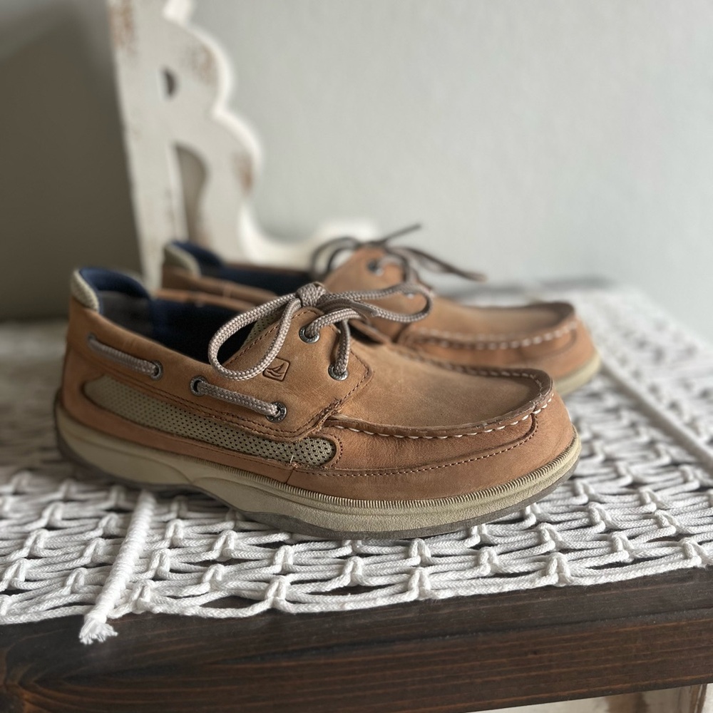 🦈 Sperry Top-Sider Big Boys size 6 Boat Shoes 🦈